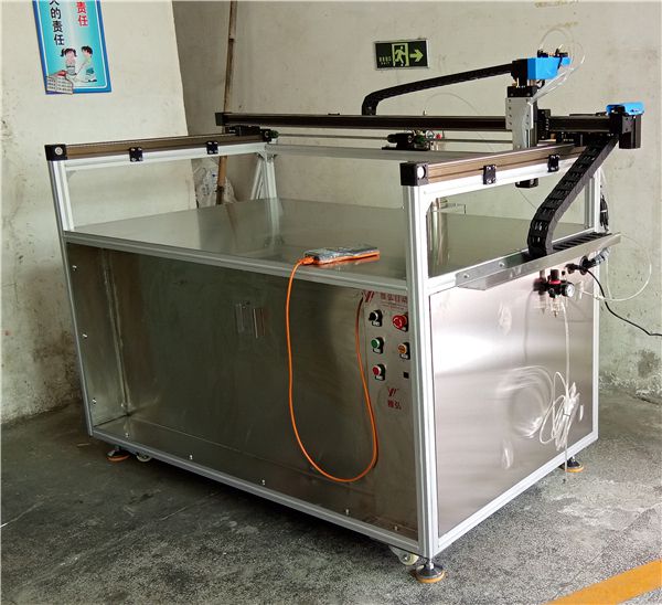 東莞噴膠機(jī)廠(chǎng)家直銷(xiāo)