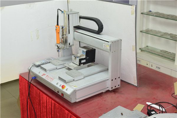 東莞螺絲機(jī)供料器廠家