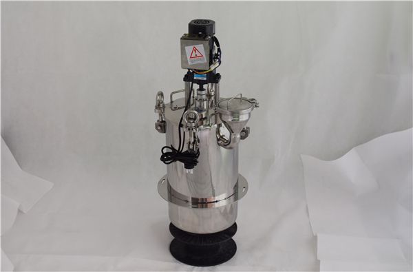 電動攪拌壓力桶