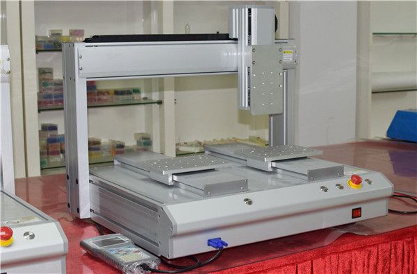 全自動點膠機生產廠家