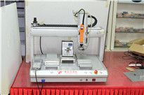 <b>手持式自動鎖螺絲機,自動化設備一站式服務商</b>