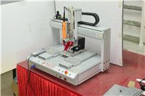 <b>專用自動擰螺絲機供應(yīng)廠家,款式多樣,一對一服務(wù)</b>