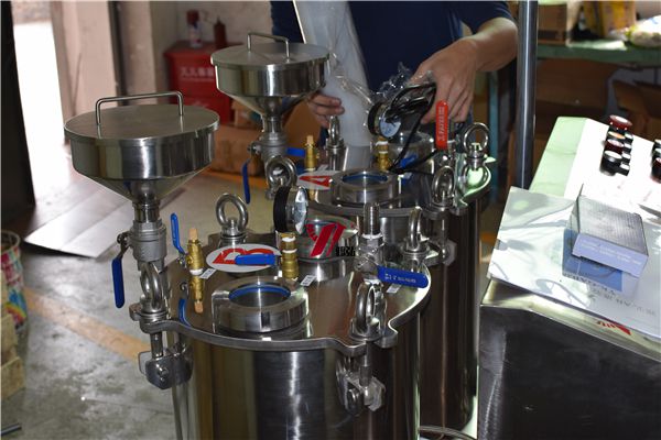 齒輪泵雙液灌膠機(jī)