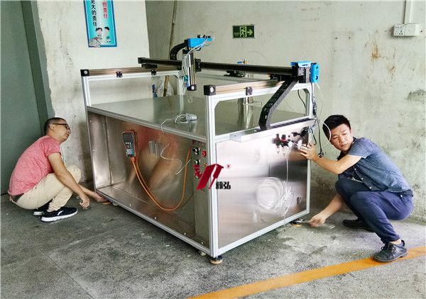 高粘度硅膠點膠機廠家