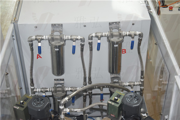 自動噴膠機細節